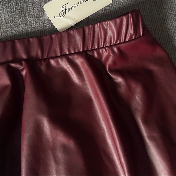 FOR SALE Burgundy Skirt - Picture 2 of 3
